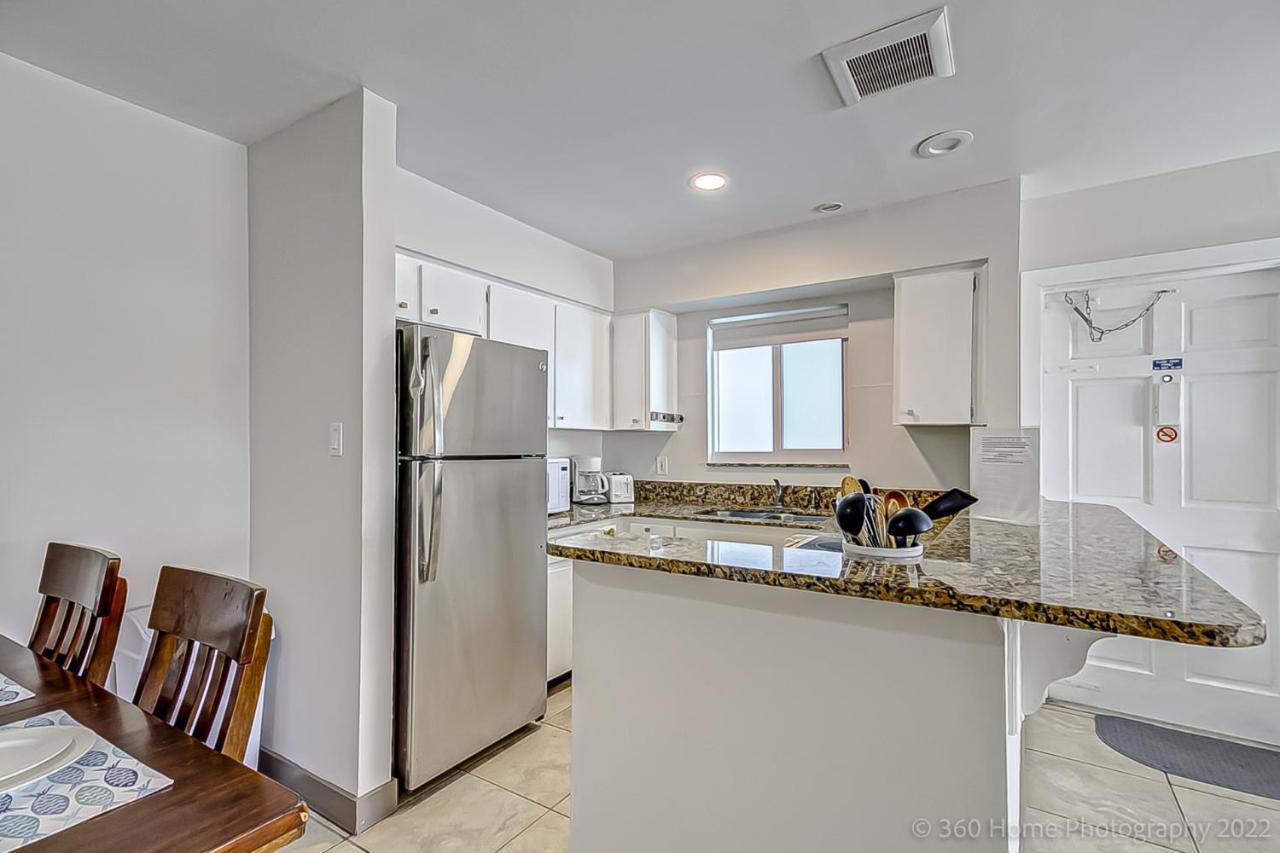 Twins Inn & Apartments St. Pete Beach Zewnętrze zdjęcie