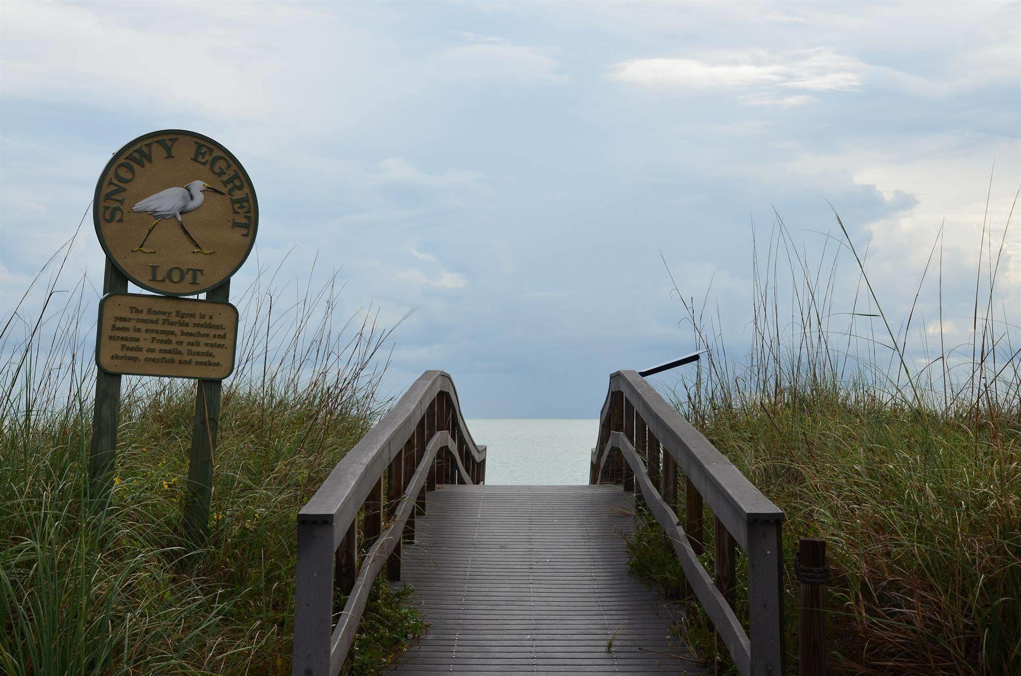 Twins Inn & Apartments St. Pete Beach Zewnętrze zdjęcie