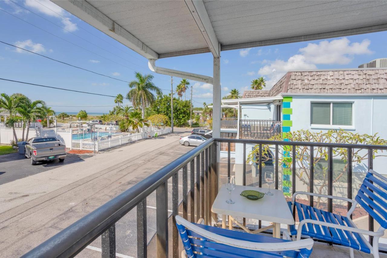 Twins Inn & Apartments St. Pete Beach Zewnętrze zdjęcie